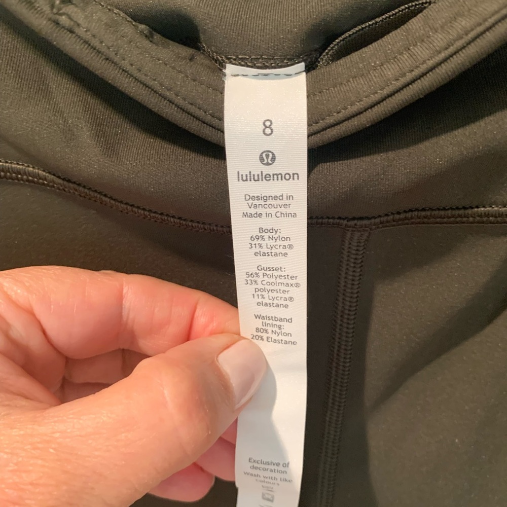 LULULEMON Olive green leggings tights with pockets Size 8 Fast and Free